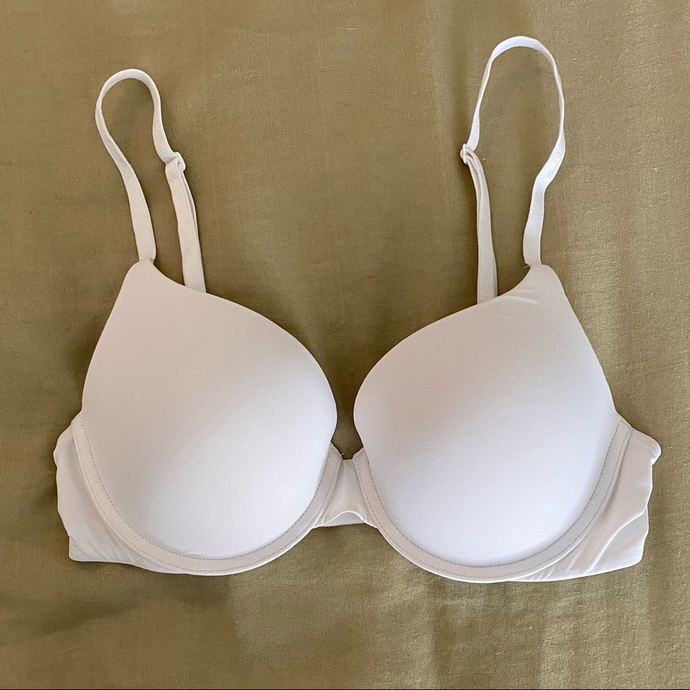 Victoria Secret t-shirt push up bra